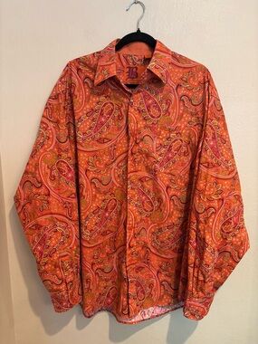 Wild and Vibrant Men’s Orange Paisley Button Up Dress Shirt, size XL